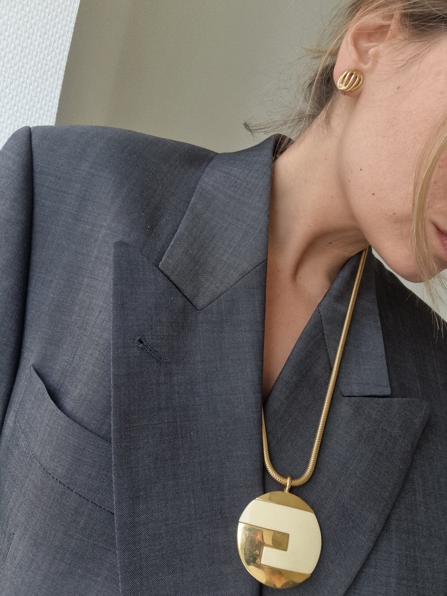 Vintažinis 1977m. Givenchy kaklo papuošalas