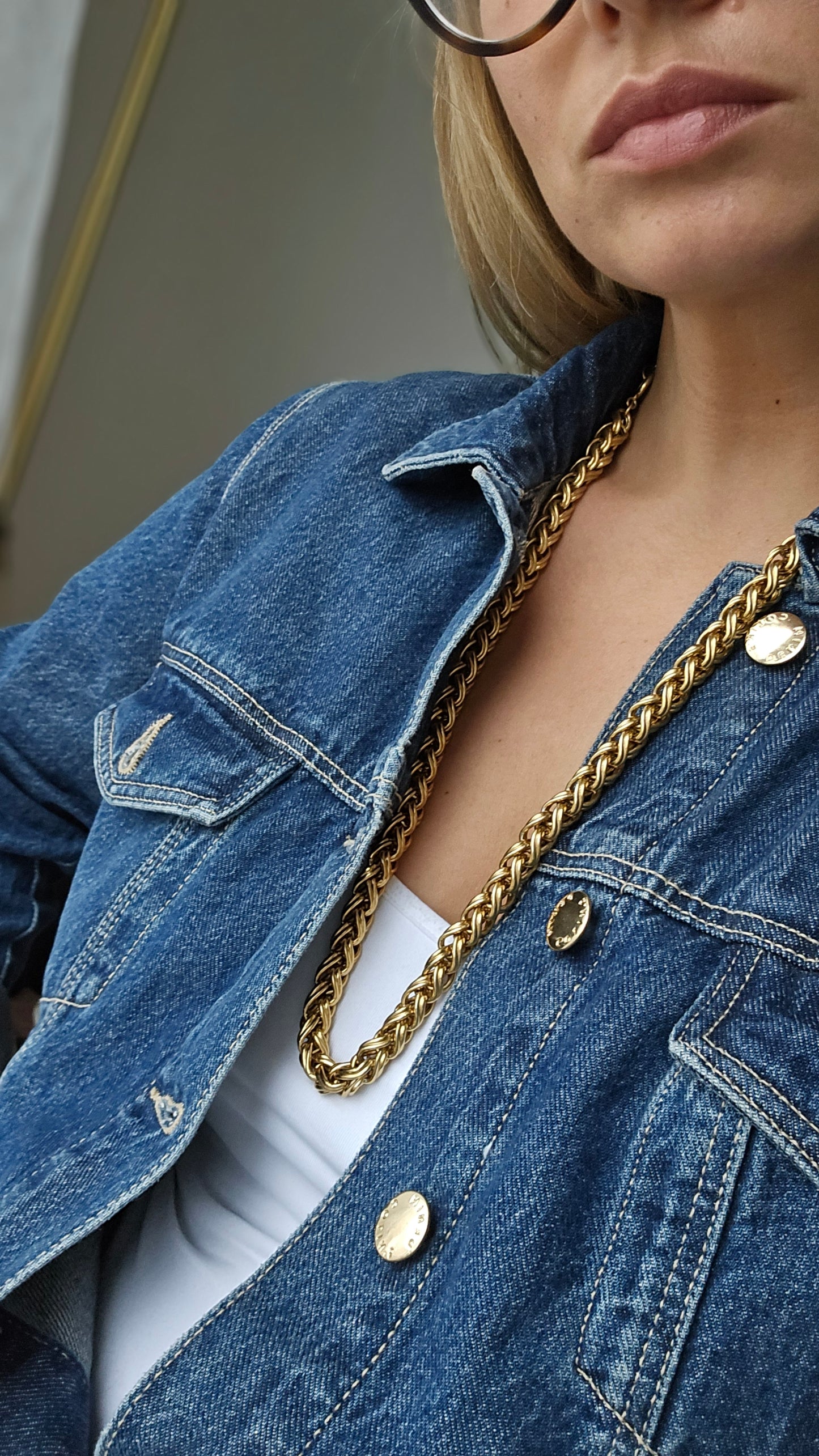 Ilga aukso spalvos vintažinė Napier grandinė