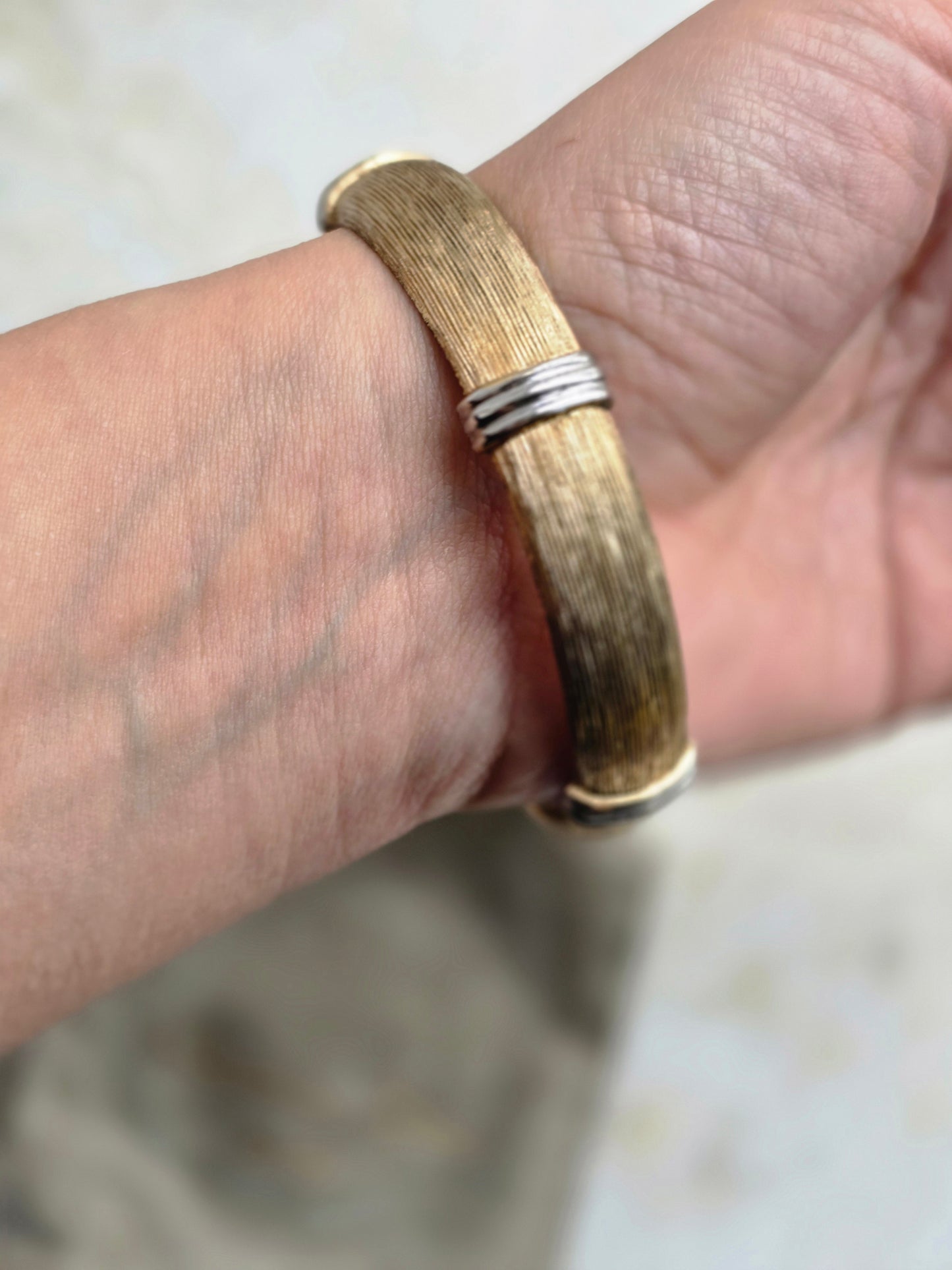 Vintažinė Christian Dior apyrankė originaliame mašelyje