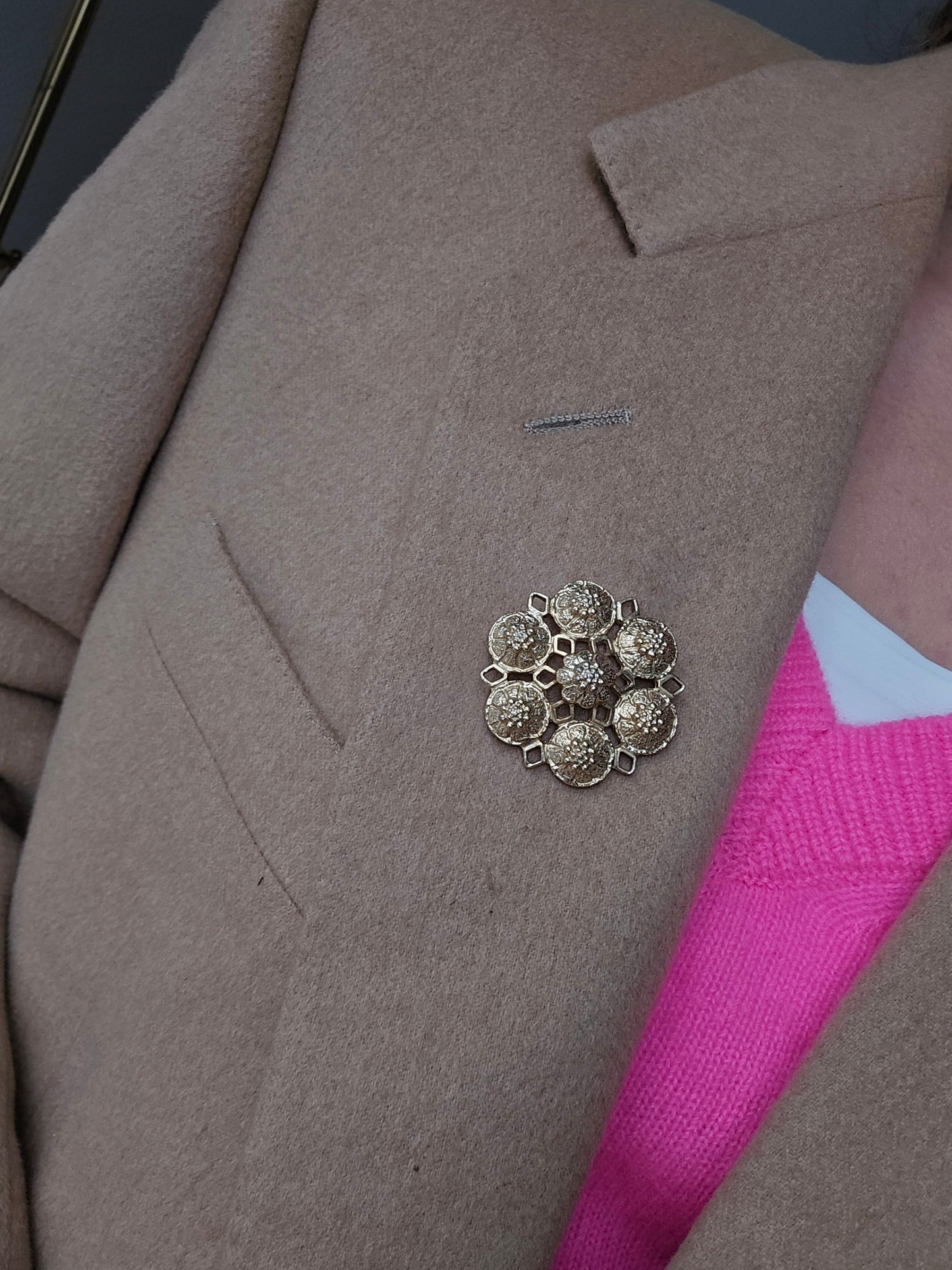 Vintažinė Sarah Coventry sagė