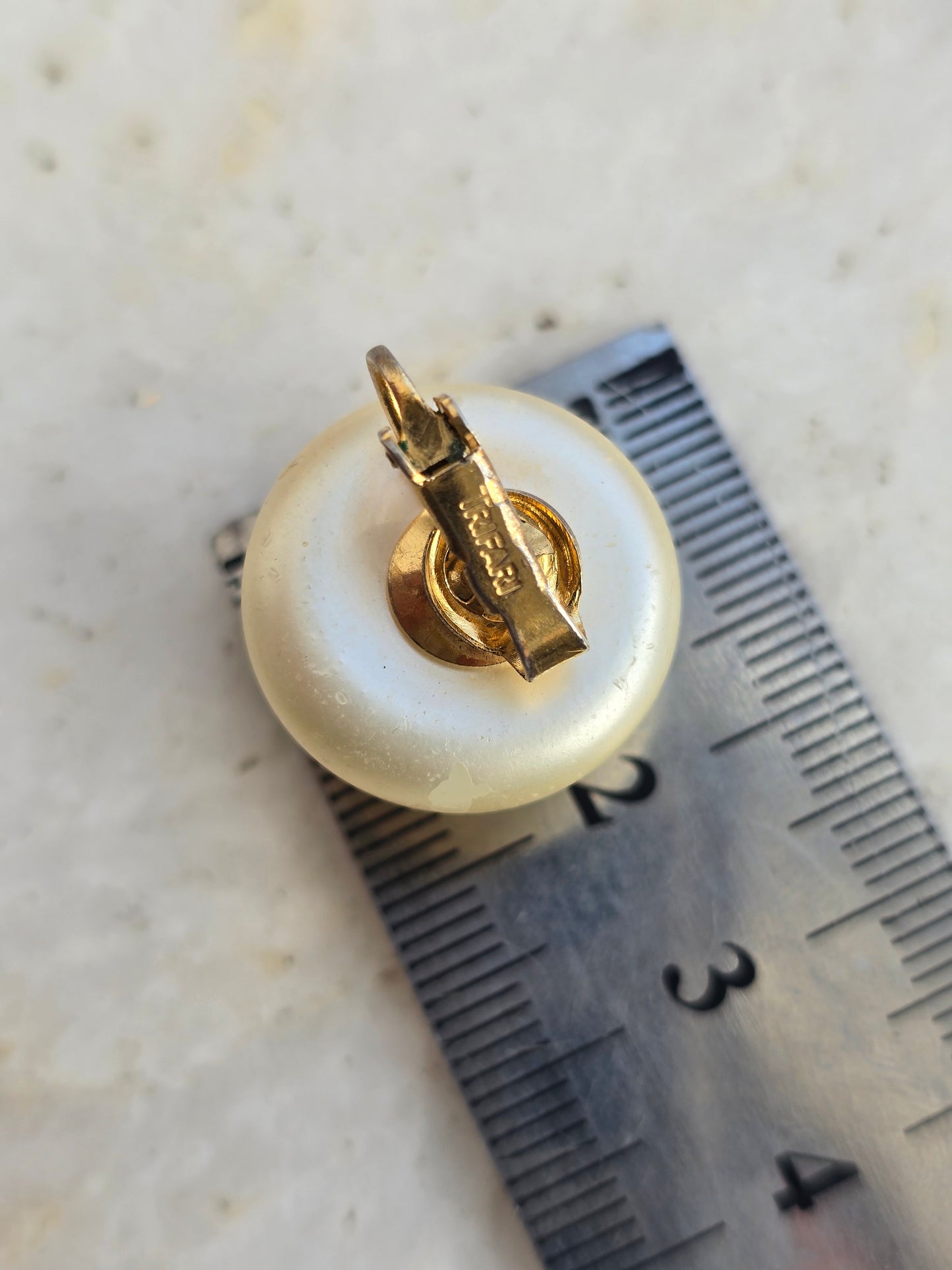 Vintažiniai Trifari klipsai