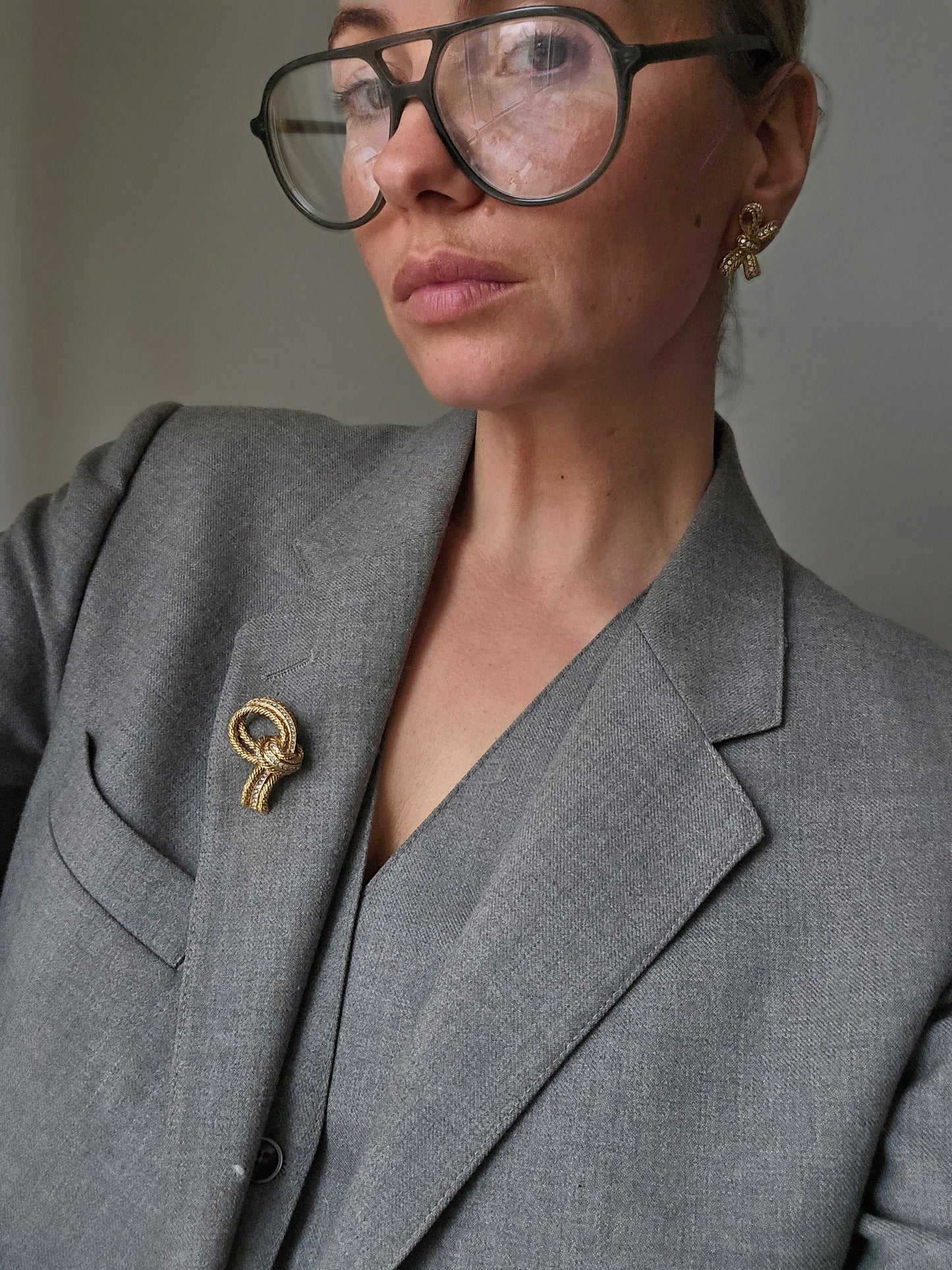 Vintažinė CHRISTIAN DIOR sagė mazgas