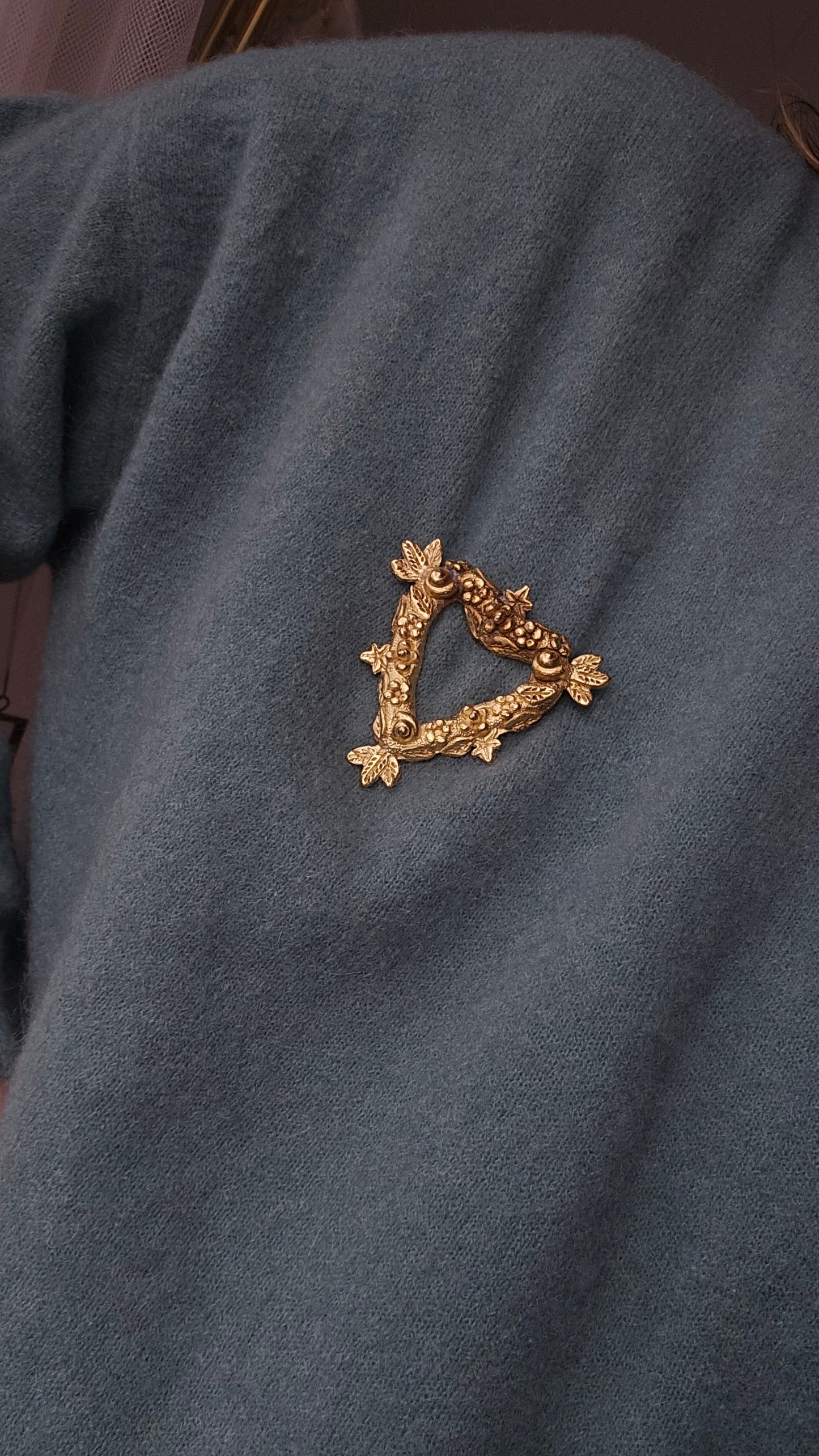 Aukso spalvos Poggi Paris sagė širdis