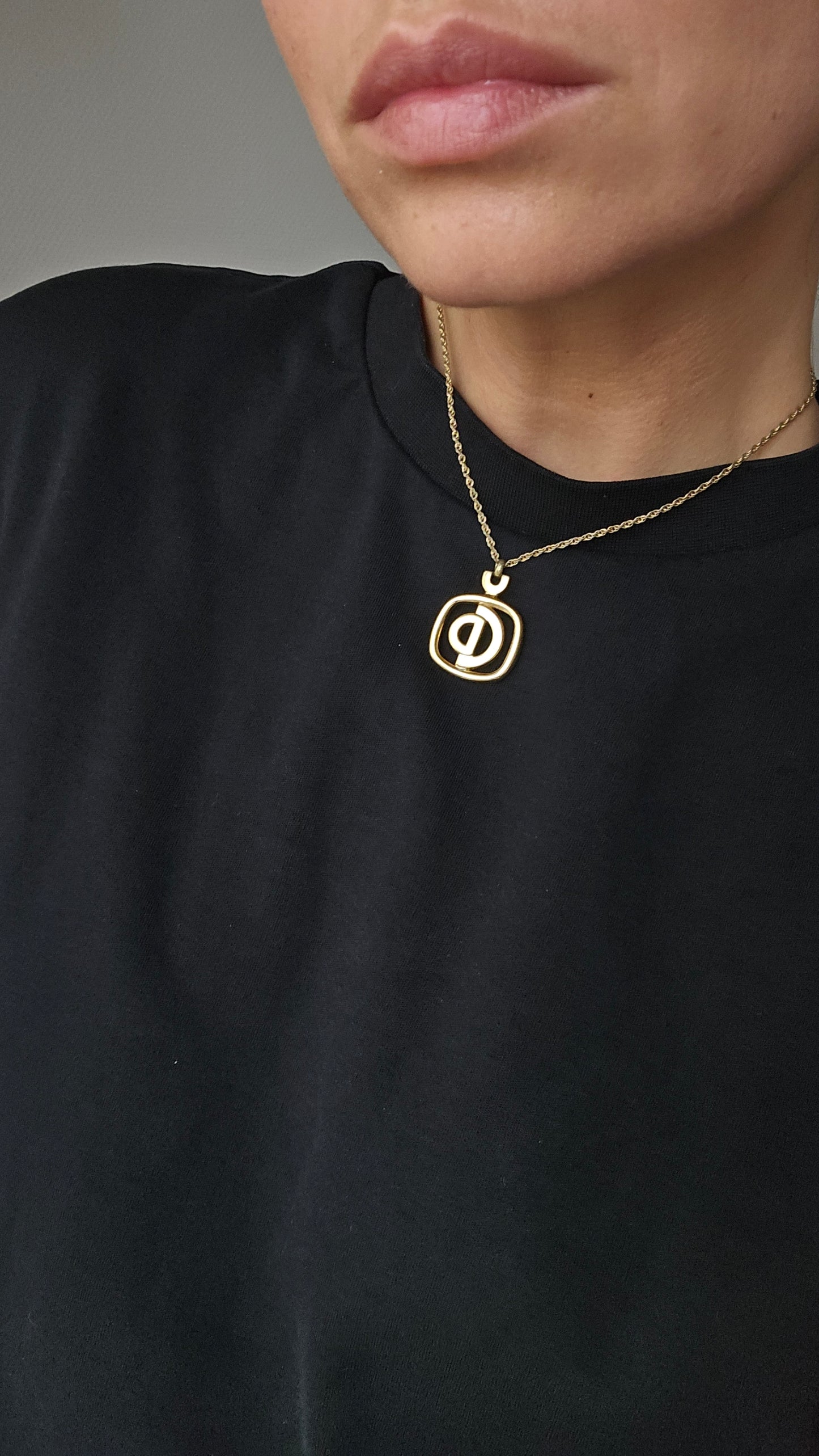 Vintažinis Christian Dior kaklo papuošalas