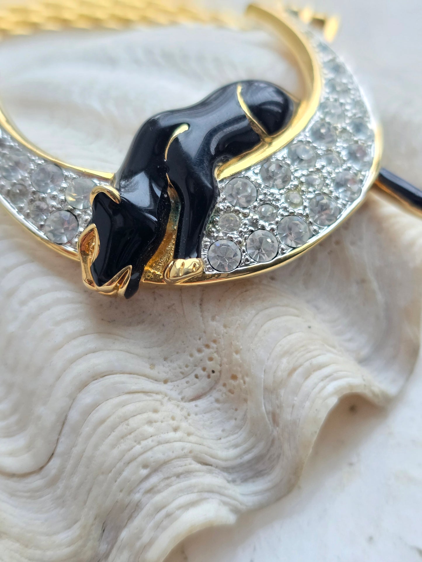 Vintažinis 80m. Kaklo papuošalas pantera ir mėnulis