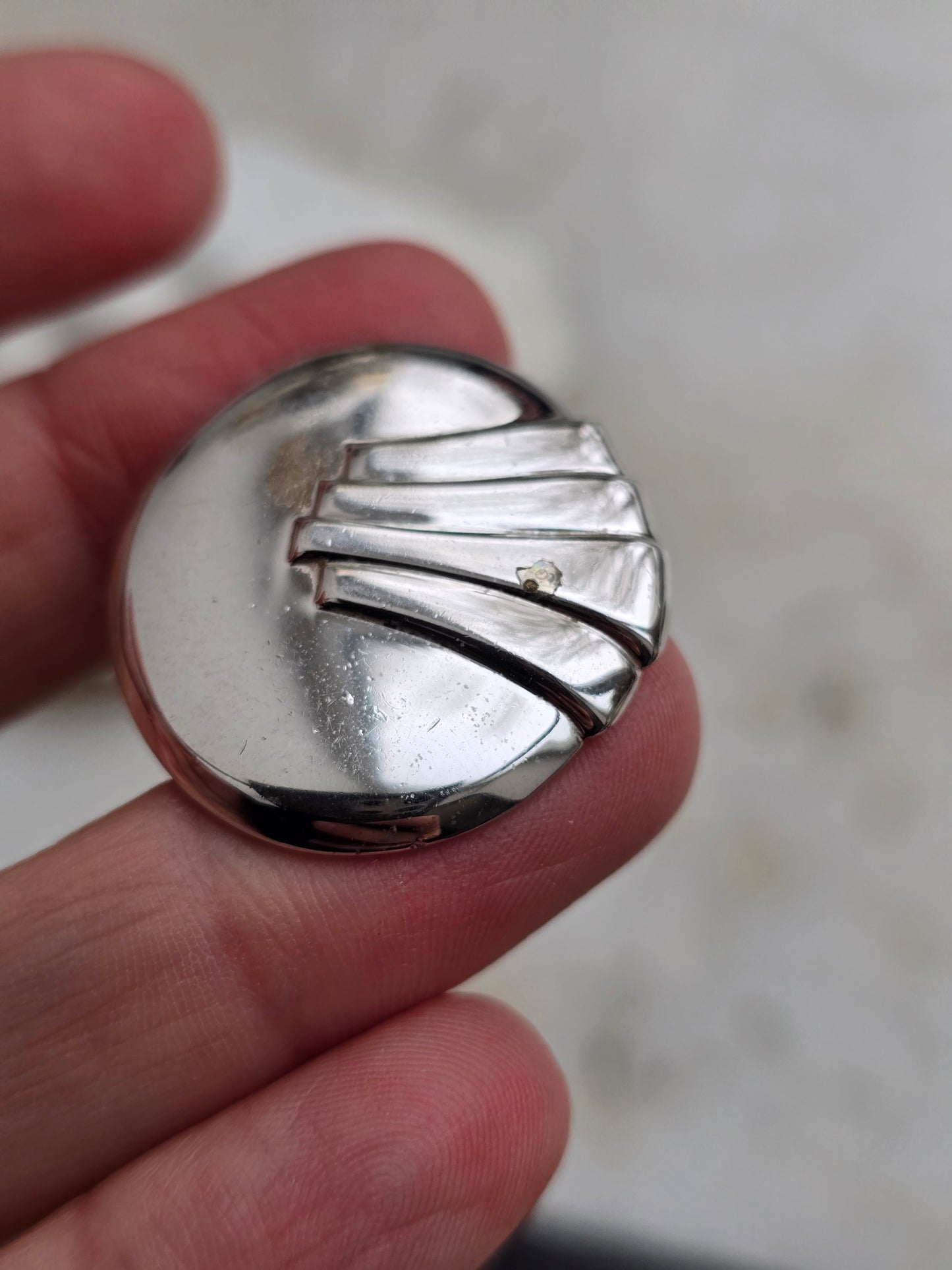 Vintažiniai sidabro spalvos MONET klipsai