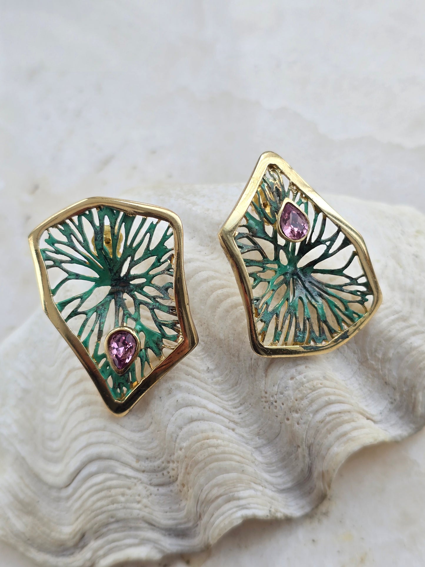 Aukso spalvos KALLIOPE auskarai