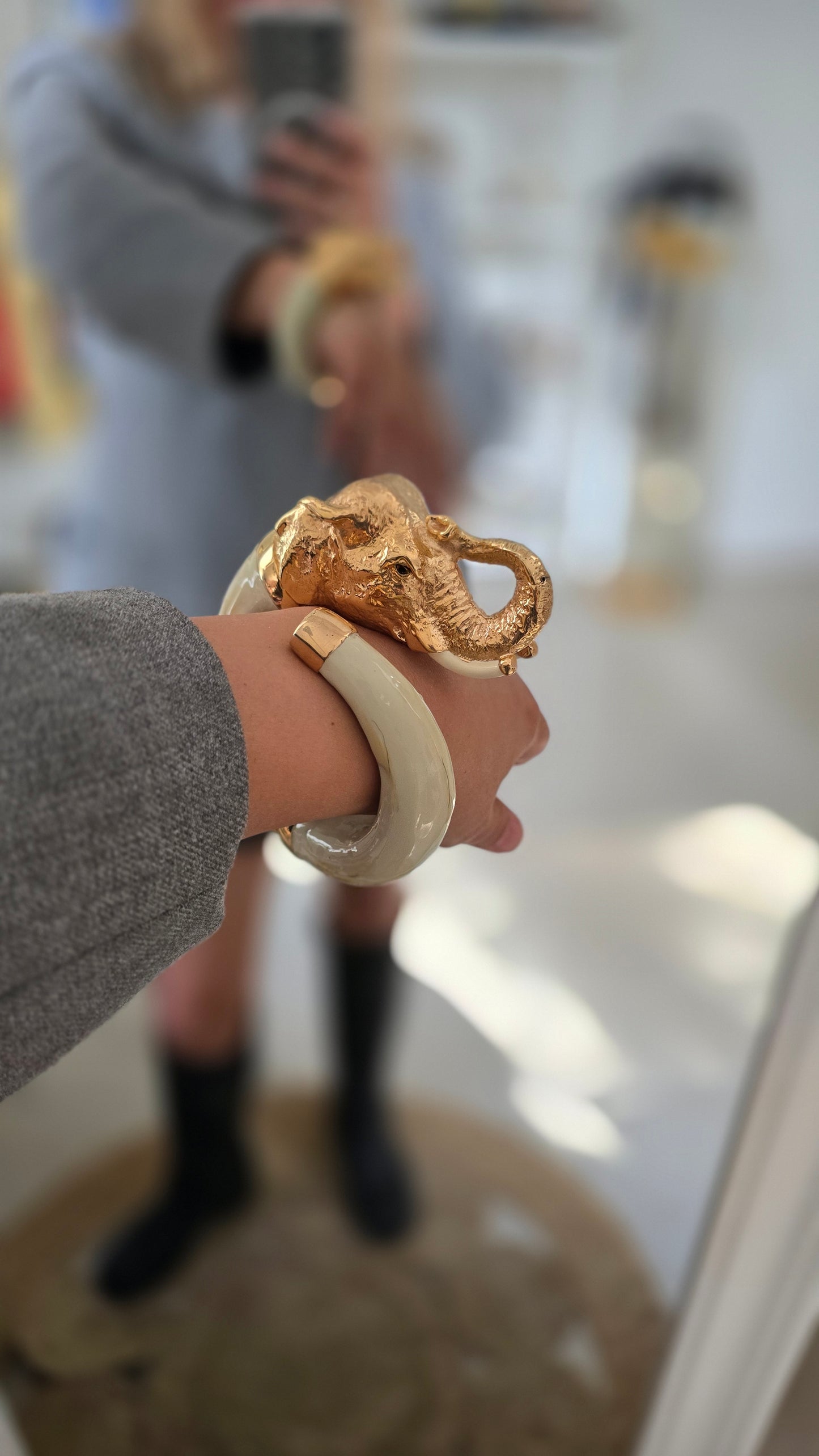 Annibale Baldini gold-plated ivory-colored elephant bracelet