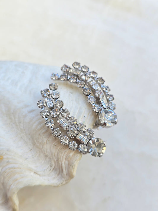 Vintažiniai sidabro spalvos klipsai kometos