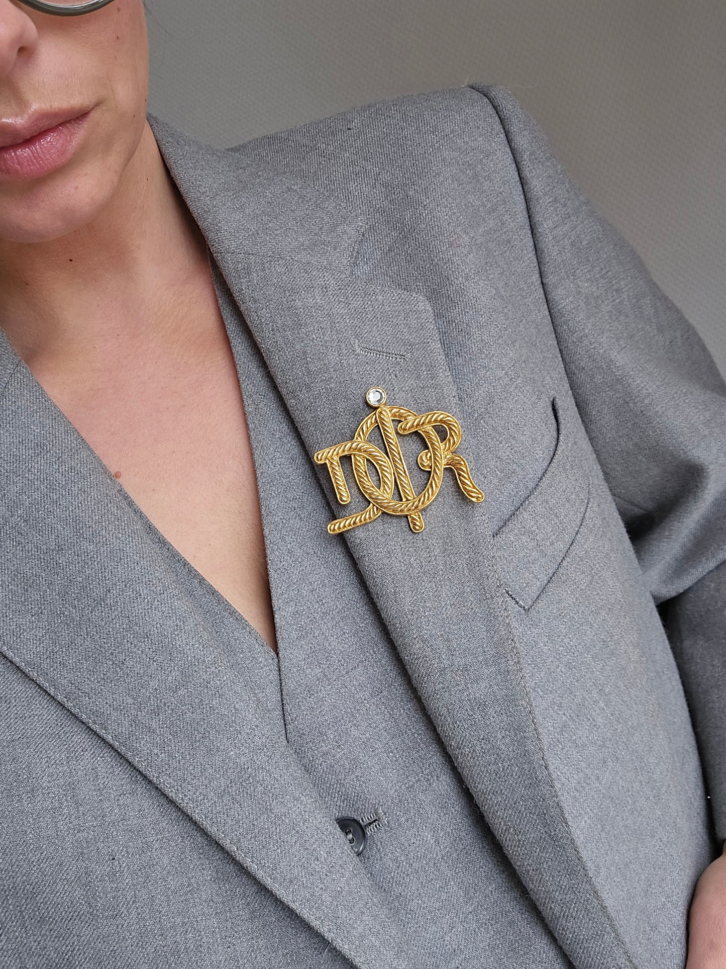 Vintažinė CHRISTIAN DIOR sagė