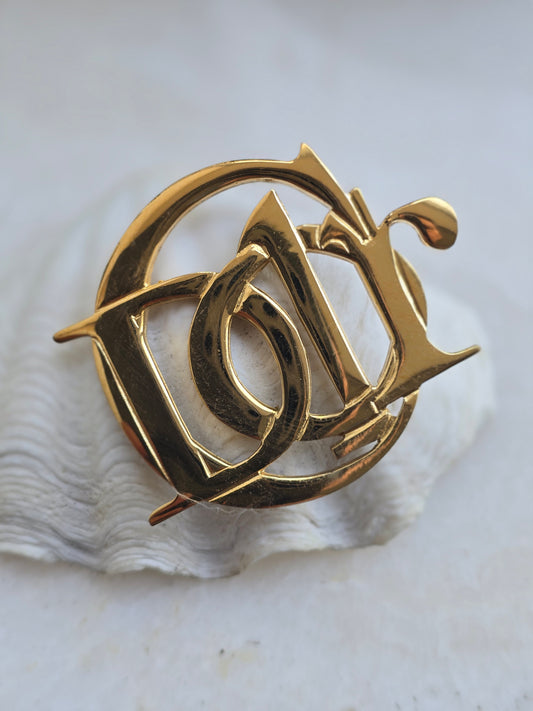 Vintažinė Christian Dior sagė