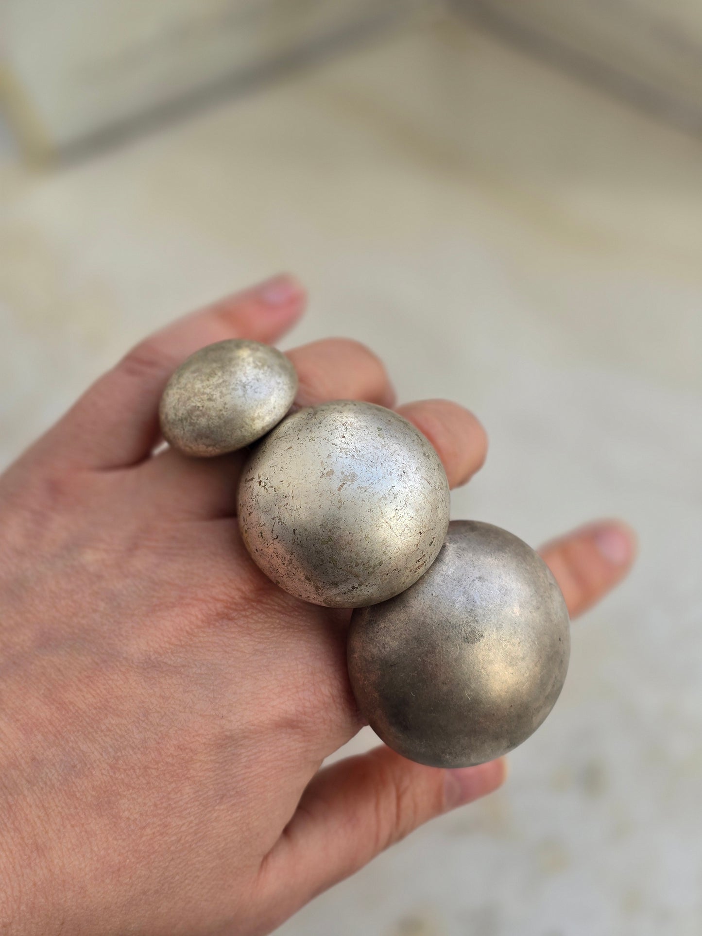 Matinės sidabro spalvos žiedas MIDI