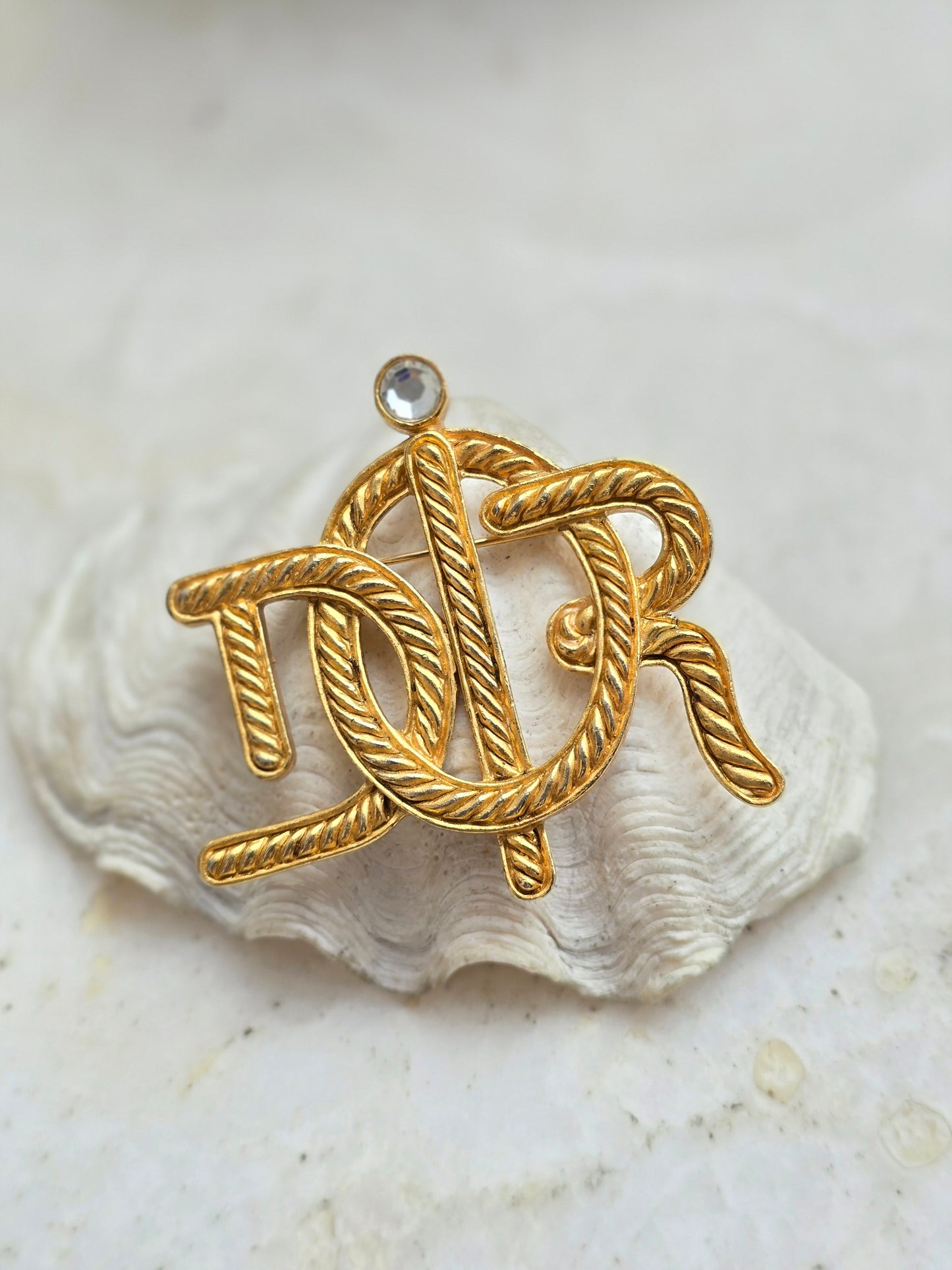 Vintažinė CHRISTIAN DIOR sagė