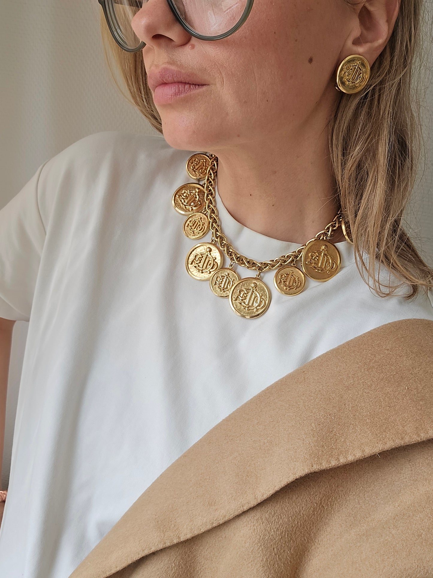 Vintažinis 80tų m. CHRISTIAN DIOR kaklo papuošalas originaliame maišelyje