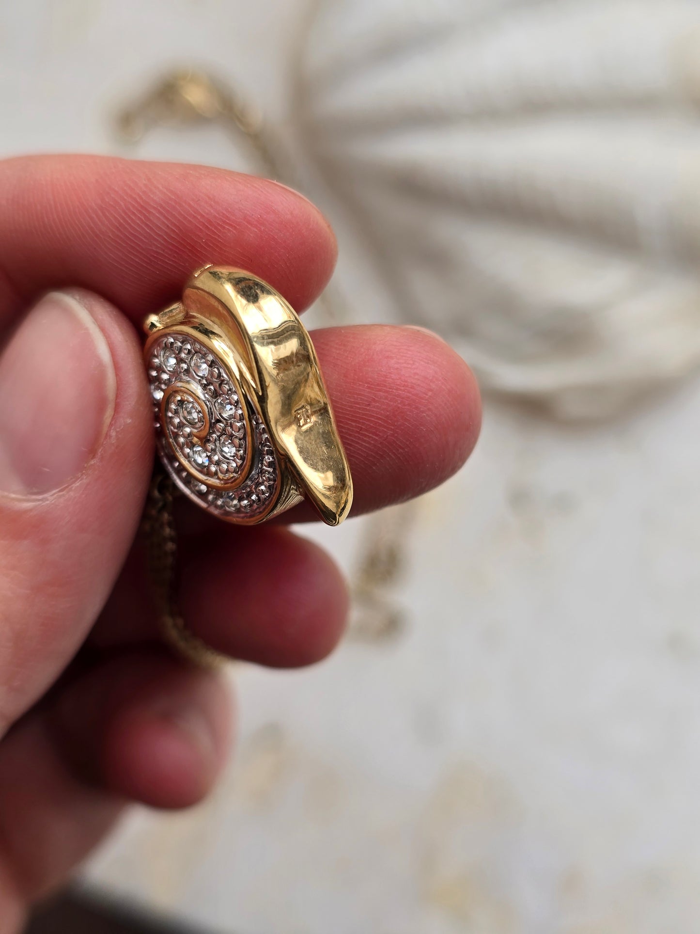 Pierre Lang kaklo papuošalas sraigė