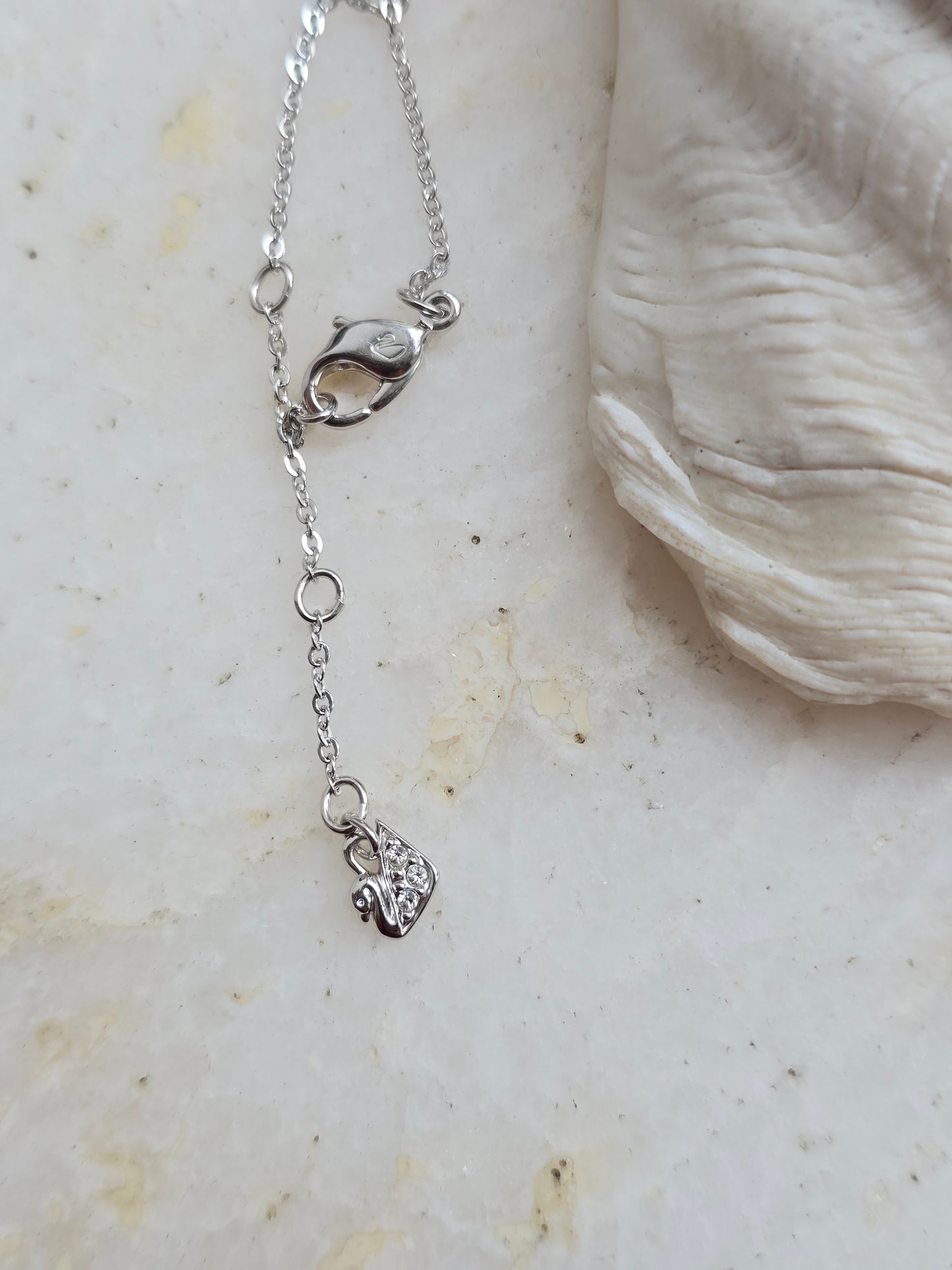 Sidabro spalvos Swarovski kaklo papuošalas