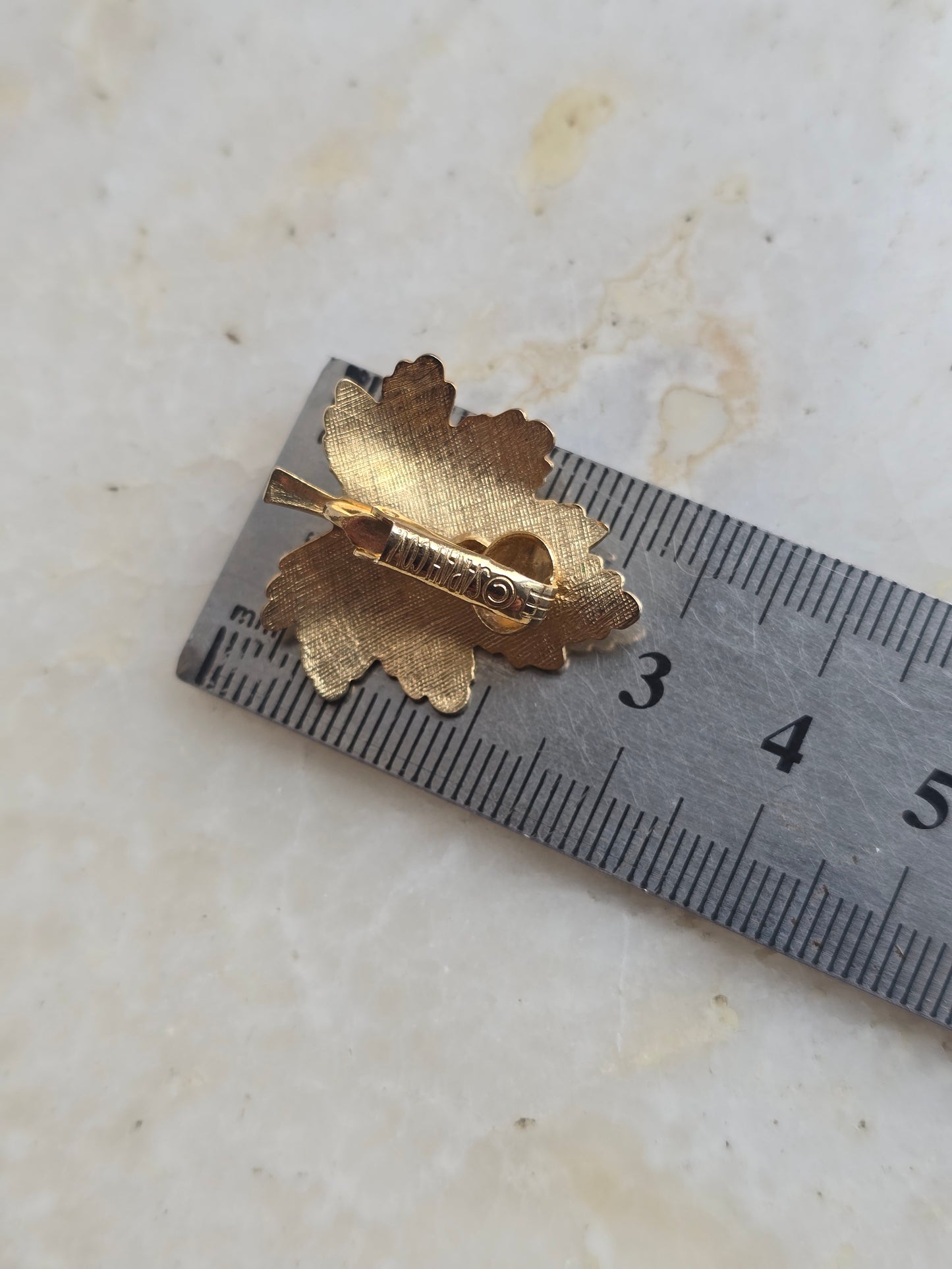 Vintažiniai Sarah Coventry klipsai klevo lapeliai