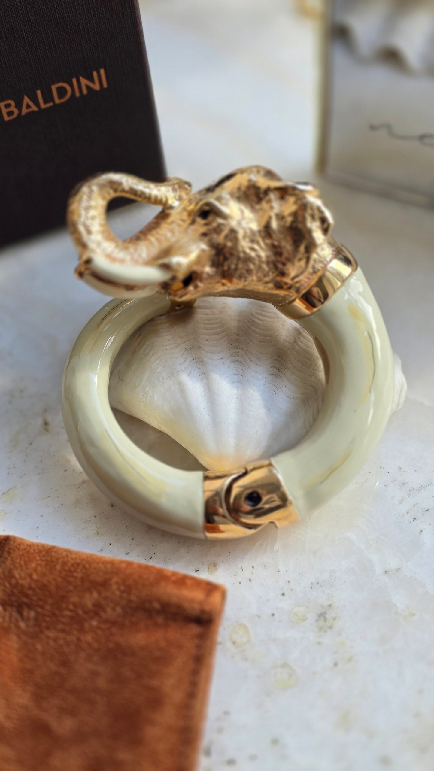 Annibale Baldini gold-plated ivory-colored elephant bracelet