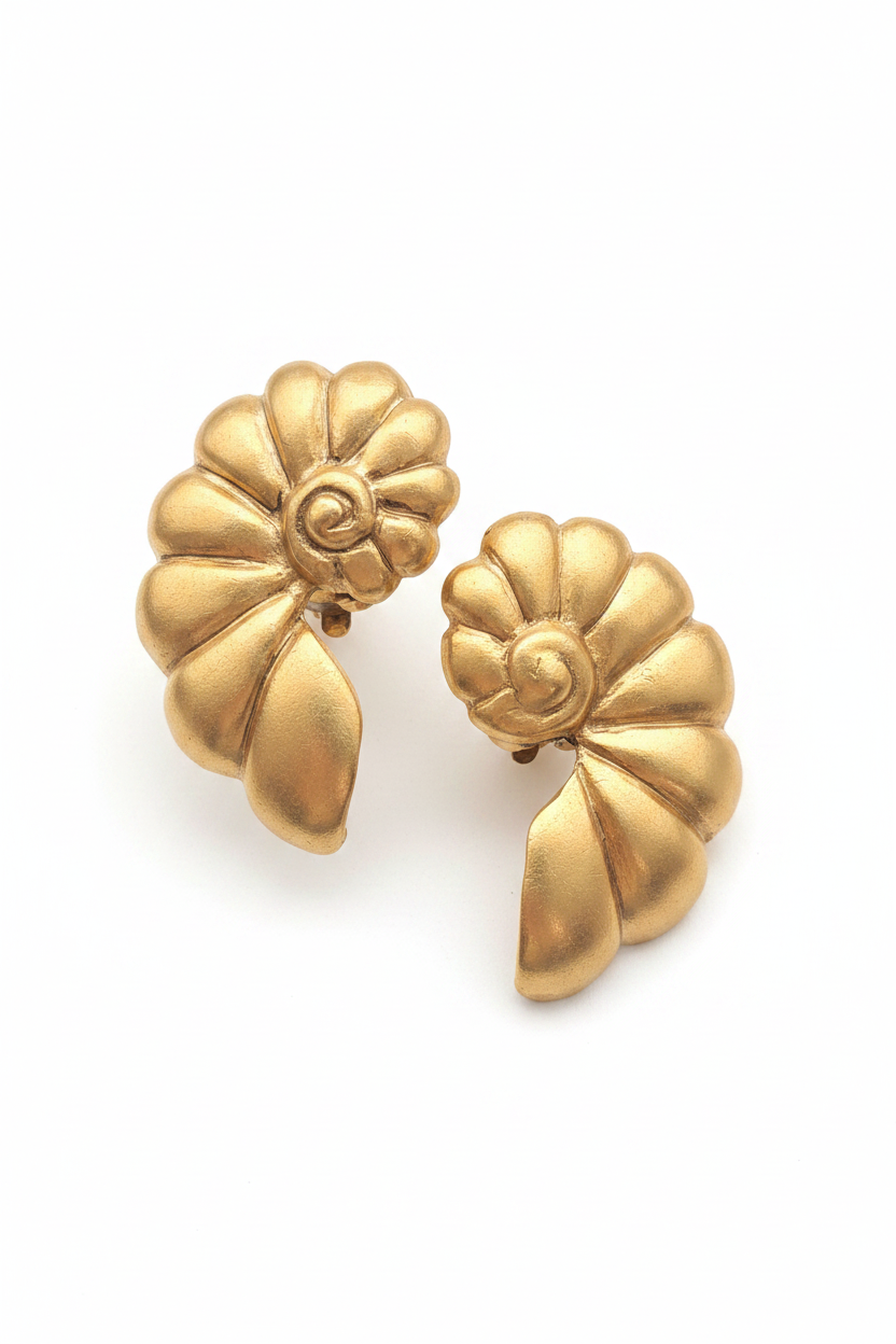Matte gold sink clips