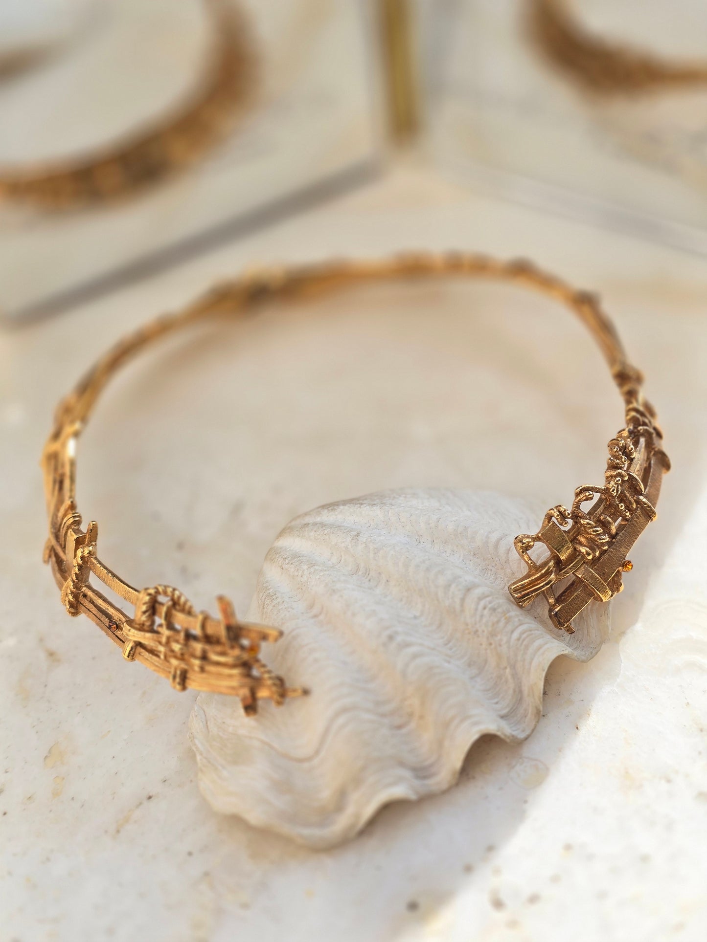 Vintažinis kolekcinis CHRISTIAN LACROIX kaklo papuošalas