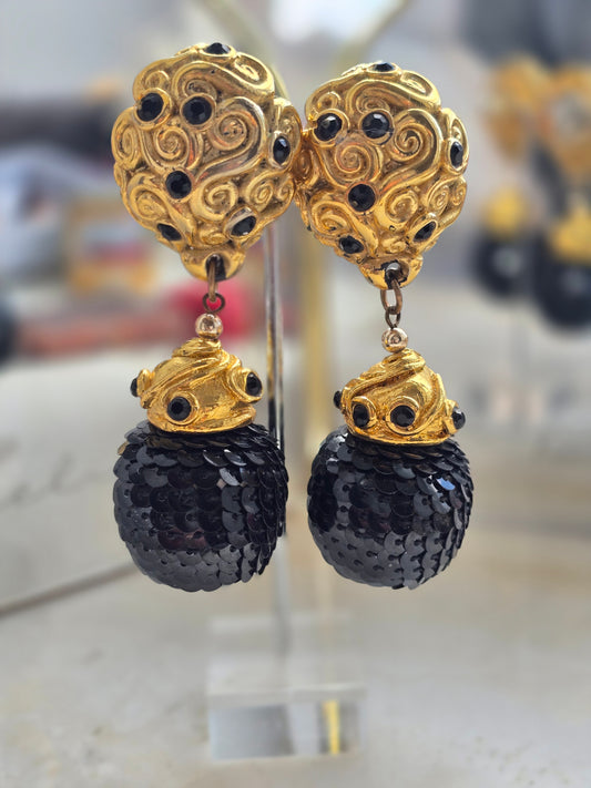 Vintažiniai masyvūs klipsai