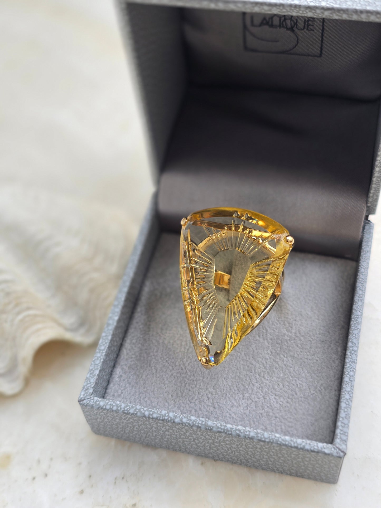 Vintažinis LALIQUE žiedas originalioje dėžutėje