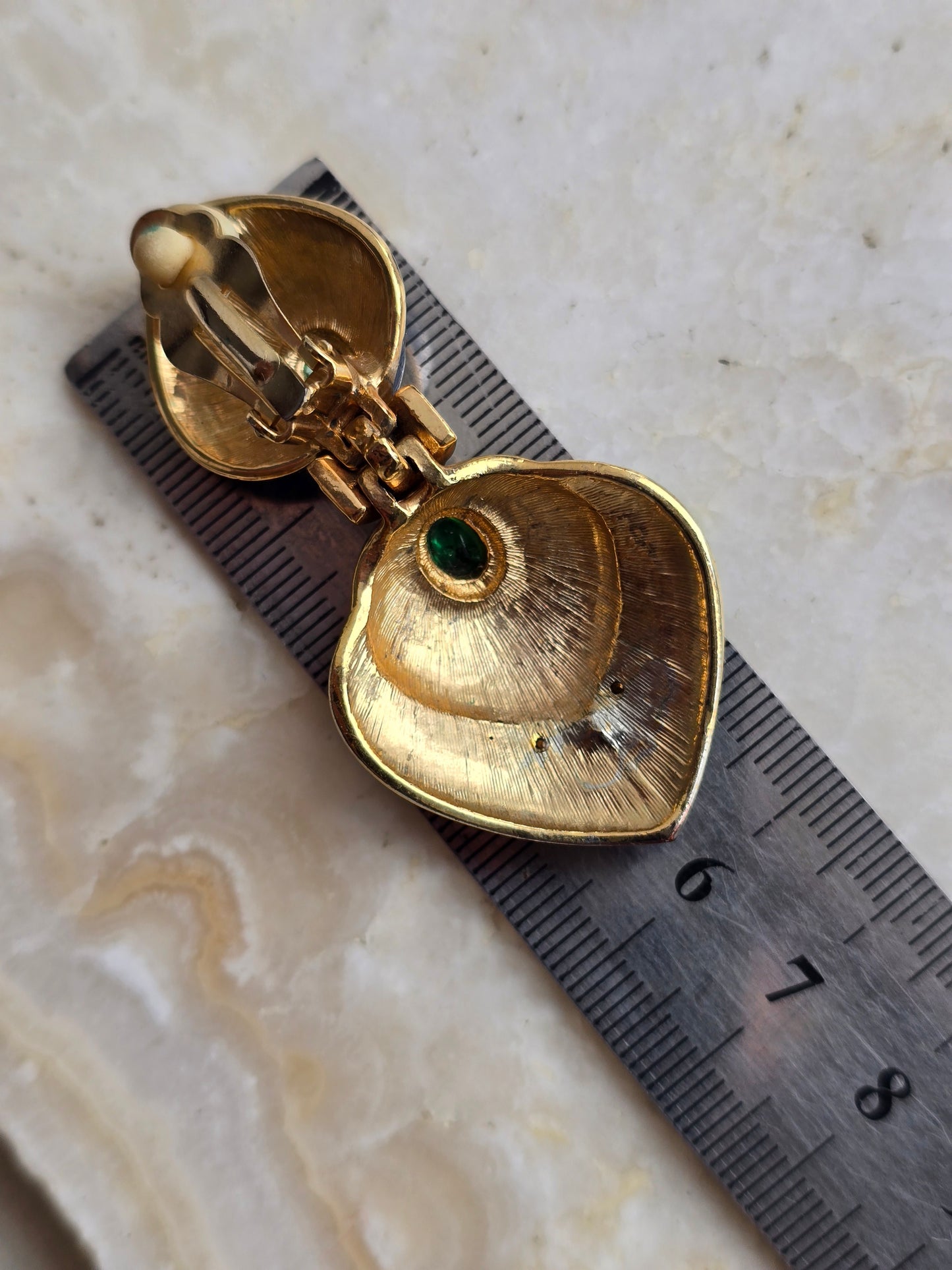 Vintažinis CABOUCHON kaklo papuošalas originalioje dėžutėje