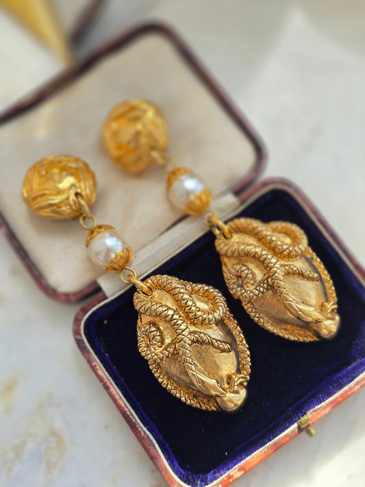 Vintažiniai ilgi CHANTAL DE KEROUARTZ klipsai gyvatės