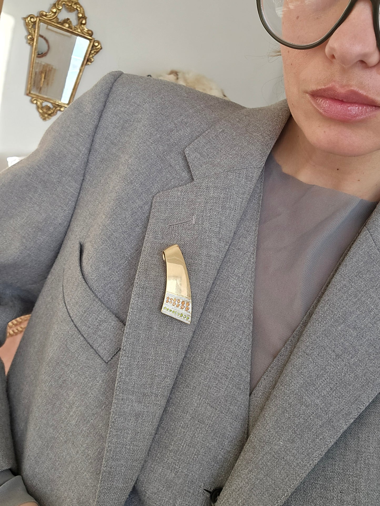 Paauksuota Pierre Lang sagė/kaklo pakabuas