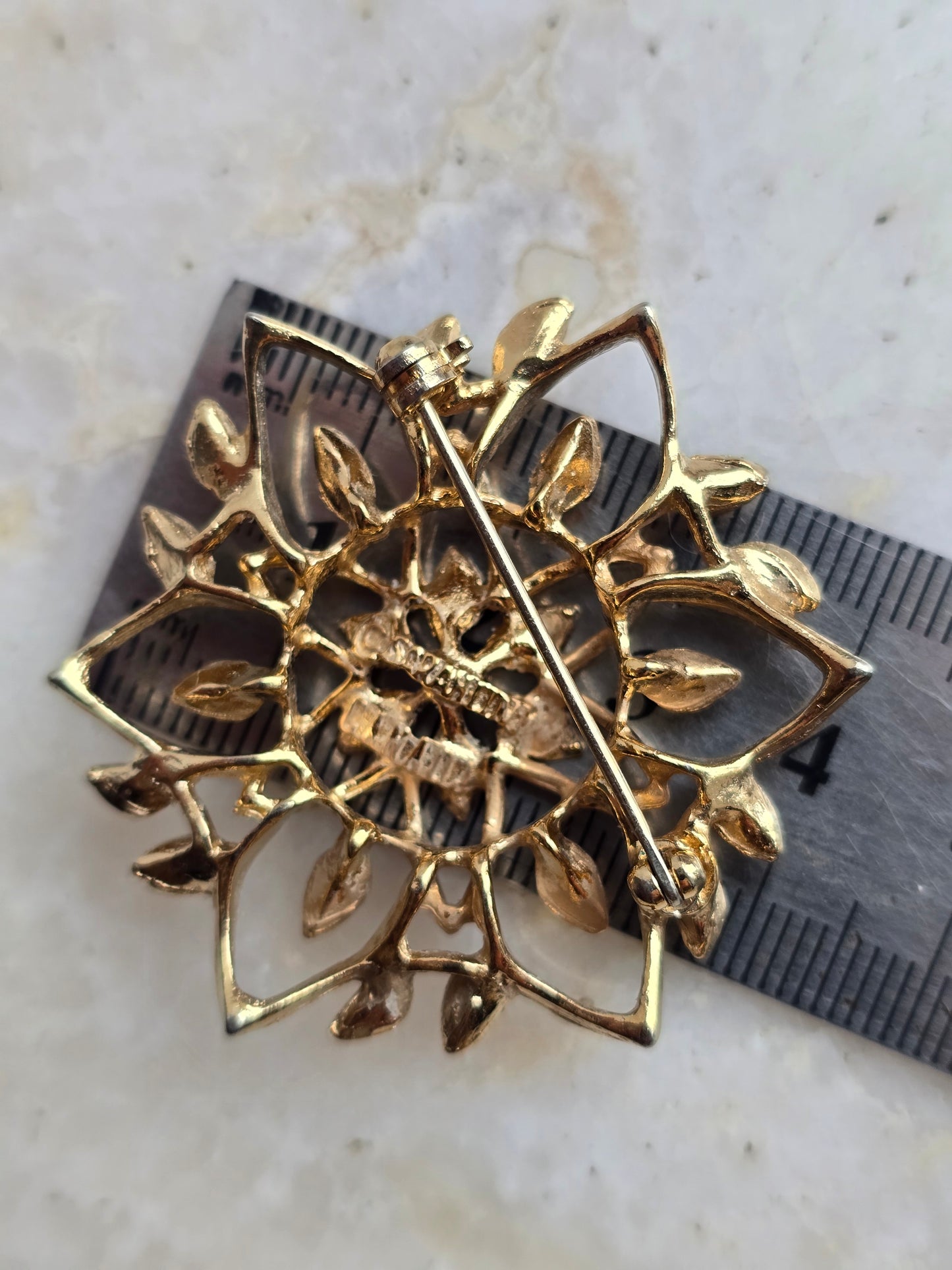 Vintažinė Sarah Coventry sagė gėlė