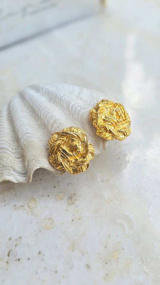 Vintage gold-tone clip-on earrings