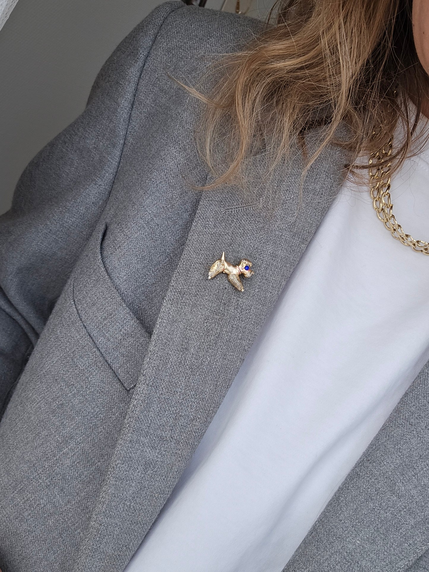 Vintažinė sagė pudelis