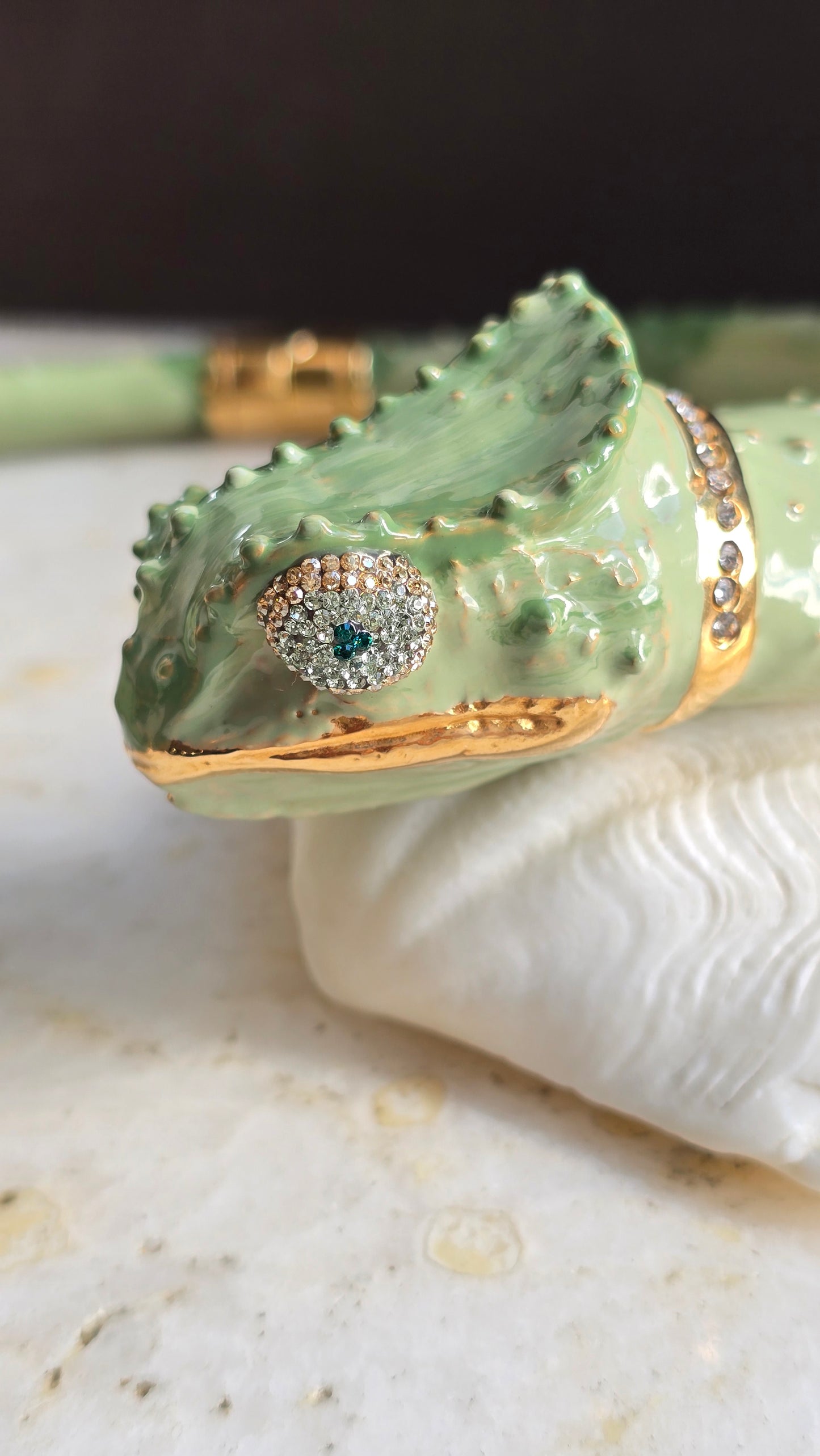 Annibale Baldini gilded lizard necklace